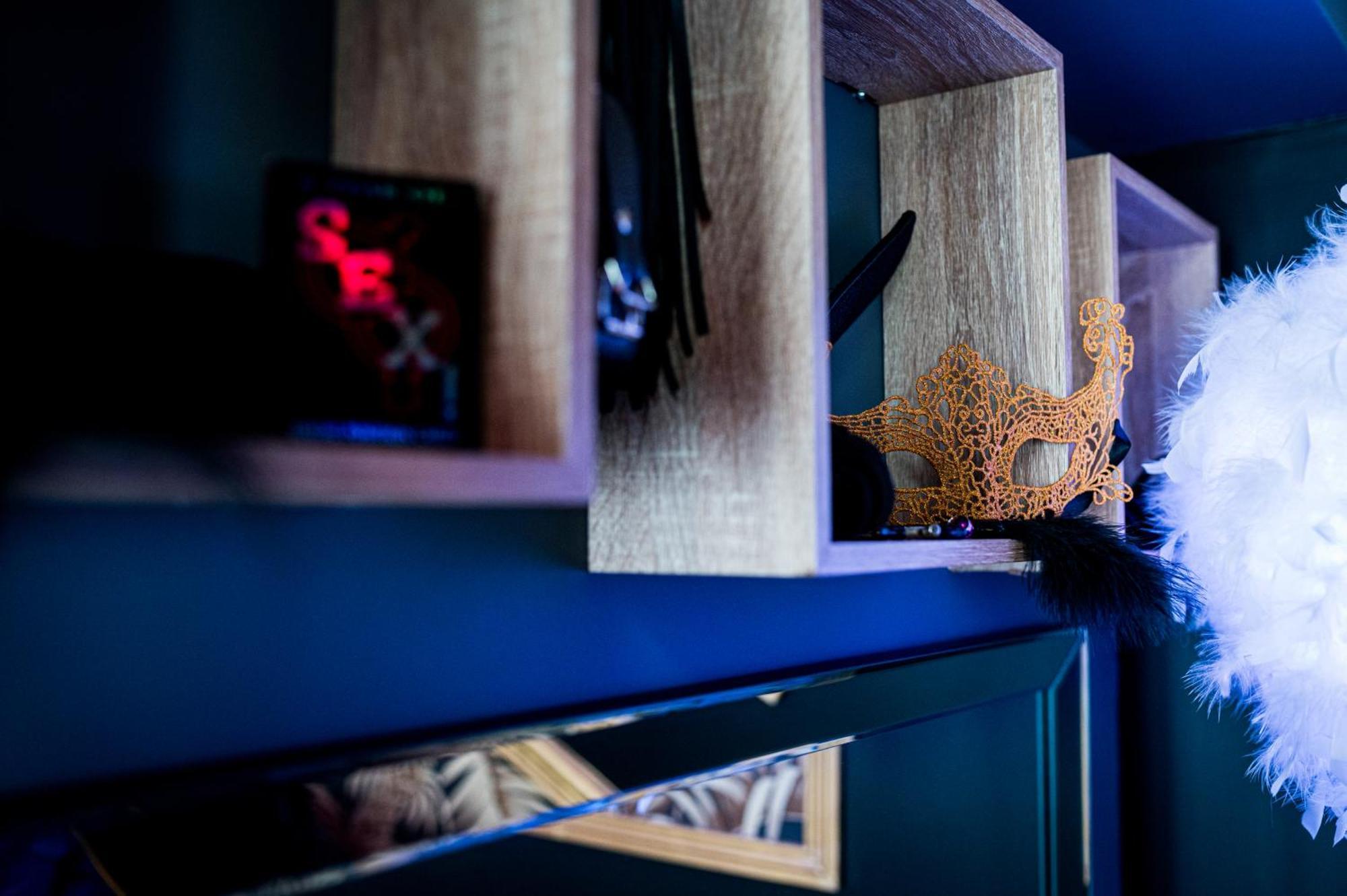 Loveroom Sauna, Balneo, Parking Prive Dans Le Centre De Honfleur Rum bild